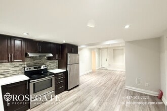 163 Elmwood Ave in Richmond Hill, ON - Building Photo - Building Photo
