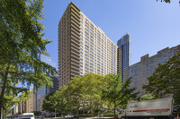 Lincoln Towers in New York, NY - Building Photo - Building Photo