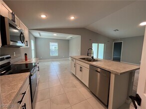 1532 NE 35th Terrace in Cape Coral, FL - Building Photo - Building Photo