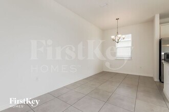 503 Crown Rose Dr in Eagle Lake, FL - Building Photo - Building Photo