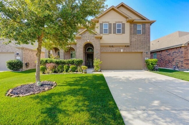 property at 5918 Rivergrove Bend Dr