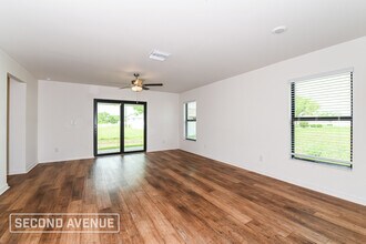 1710 NW 18th St in Cape Coral, FL - Building Photo - Building Photo