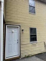 145 Hudson St in Johnstown, PA - Building Photo