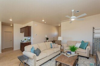 7 Twin Berry Ct in Roswell, NM - Building Photo - Building Photo