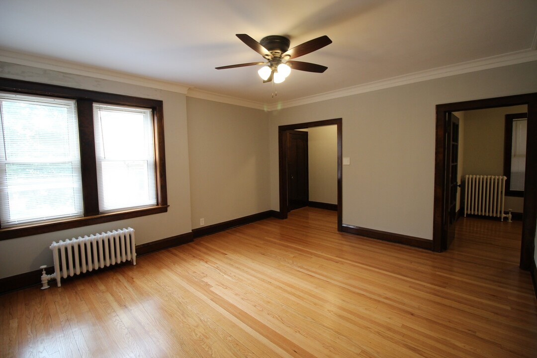 3541 N Meade Ave, Unit 1 in Chicago, IL - Building Photo