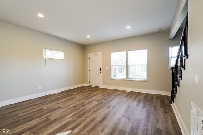 2457 Sheldon St in Indianapolis, IN - Building Photo - Building Photo