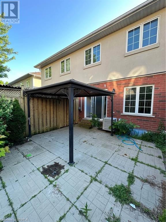 20 McConkey Crescent in Brantford, ON - Building Photo - Building Photo