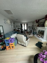 5788 Sheldon Ct in Atlanta, GA - Building Photo - Building Photo