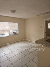 2549 Dixie Pkwy in Ft. Myers, FL - Building Photo - Building Photo