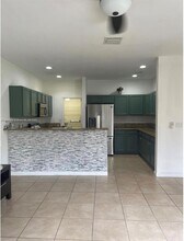 22739 SW 92nd Ct in Cutler Bay, FL - Building Photo - Building Photo