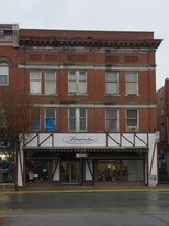 121 E Main St in Lock Haven, PA - Building Photo