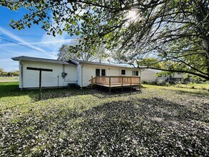 608 Shenandoah St in Cuba, MO - Building Photo - Building Photo