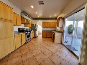 1158 Founders Ct in Henderson, NV - Building Photo - Building Photo