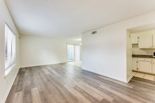 3758 Mulkey Cir SW