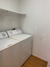 1340 Brook St in St. Charles, IL - Building Photo - Building Photo