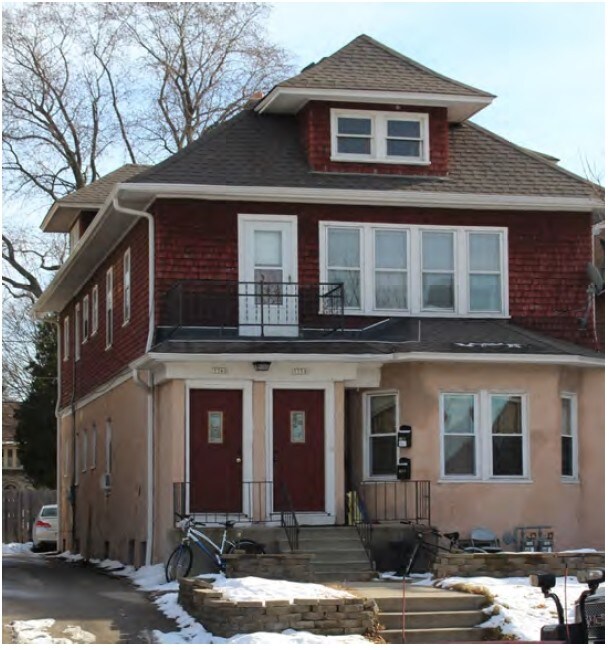 Student Housing Invesment Property in Milwaukee, WI - Building Photo - Building Photo
