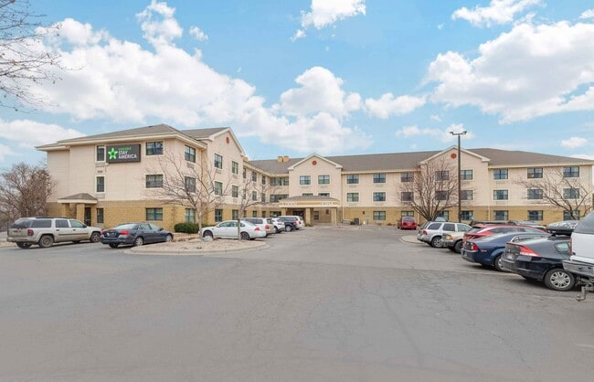 Furnished Studio-Minneapolis - Airport - E in Eagan, MN - Foto de edificio - Building Photo