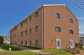 Norwood Apartments in Norwood, PA - Foto de edificio - Building Photo