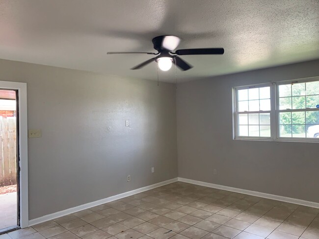 8018 Gus St in New Orleans, LA - Building Photo - Building Photo