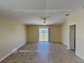 4430 Holstein St in St. Cloud, FL - Foto de edificio - Building Photo