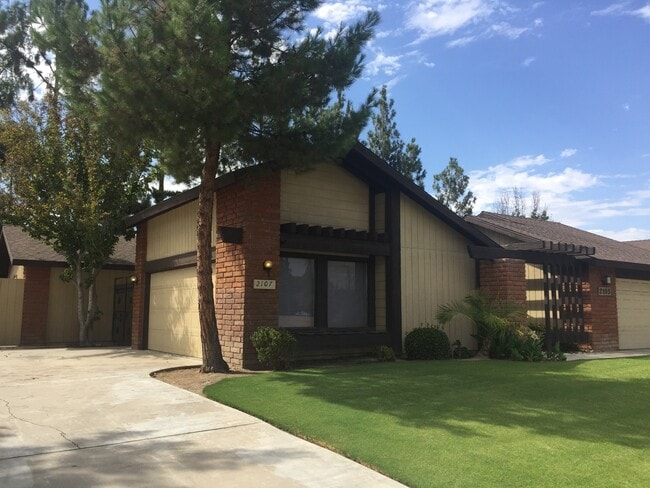 property at 2107 Manning St