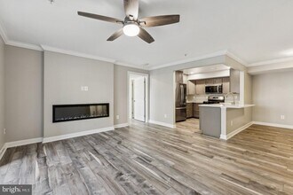 8311 Bluebird Way in Lorton, VA - Building Photo - Building Photo