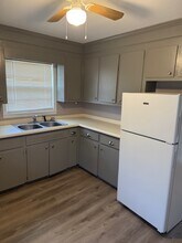 106 Lily St, Unit A in Greenville, SC - Building Photo - Building Photo
