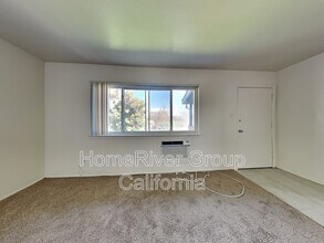 23 Arcade Blvd in Sacramento, CA - Building Photo - Building Photo