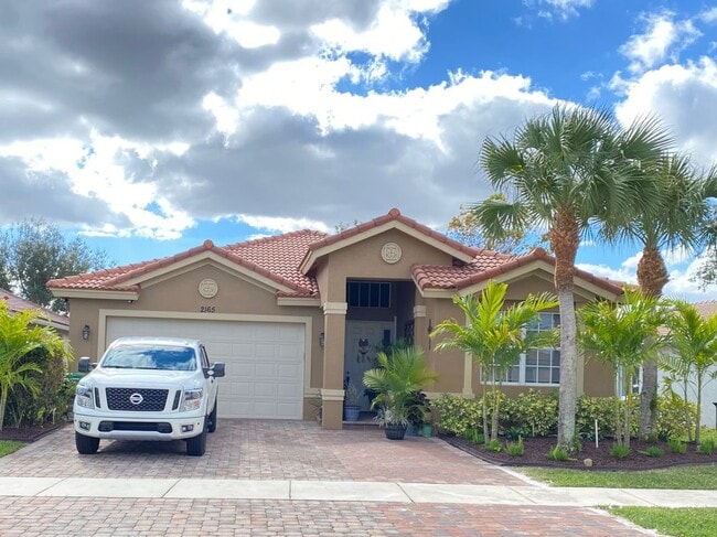 property at 2165 Newport Isles Blvd