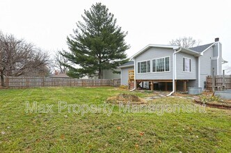 1040 39th St in West Des Moines, IA - Building Photo - Building Photo