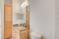 799 Hammond Dr photo'