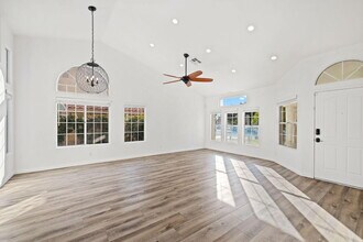 44260 Villeta Dr in La Quinta, CA - Building Photo - Building Photo