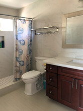 2036 9th Ave, Unit Stduio Room in Honolulu, HI - Building Photo - Building Photo