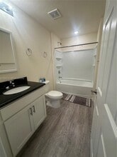 108 Dublin Cir in La Belle, FL - Foto de edificio - Building Photo