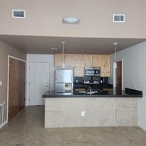 2009 Upland Dr, Unit 1 in Edinburg, TX - Building Photo