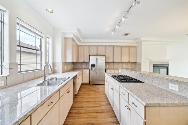 property at 2402 Calumet St