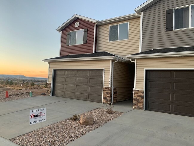 3048 N 175 E in Cedar City, UT - Building Photo - Building Photo