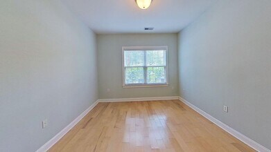 1025 Riverland Woods Pl in Charleston, SC - Building Photo - Building Photo