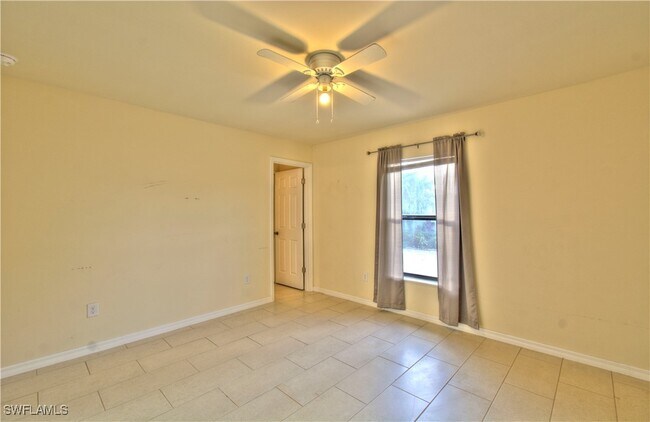 512 Skyline Blvd in Cape Coral, FL - Building Photo - Building Photo