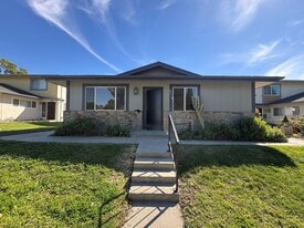 5112 Shenandoah St in Ventura, CA - Building Photo