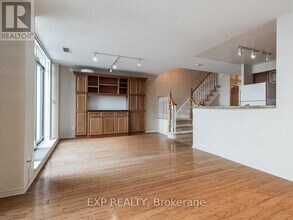 233 Beecroft Rd in Toronto, ON - Building Photo - Building Photo