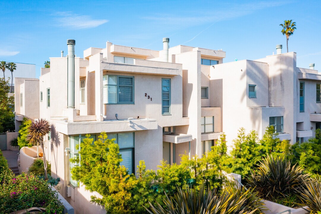 231 Bay St in Santa Monica, CA - Foto de edificio