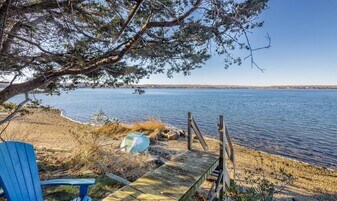 11 Ingall's Rd in East Hampton, NY - Building Photo