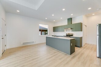1414 20th Ave in Seattle, WA - Building Photo - Building Photo