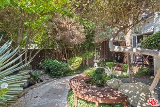 1954 Federal Ave in Los Angeles, CA - Building Photo - Building Photo