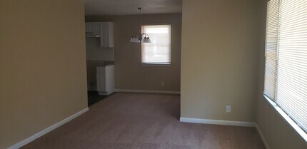 1111 Fiske St in Durham, NC - Building Photo - Building Photo
