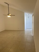 1173 Periwinkle Pl in Wellington, FL - Foto de edificio - Building Photo