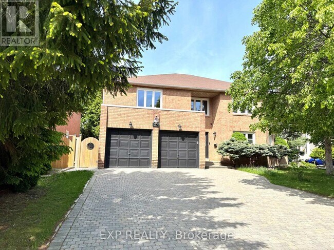 37 Laser Ct in Richmond Hill, ON - Building Photo - Building Photo