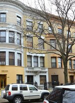 286 W 137th St Apartments