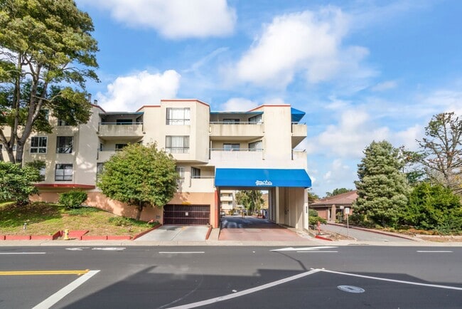 property at 1551 Southgate Ave